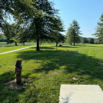 Hole 1 Tee