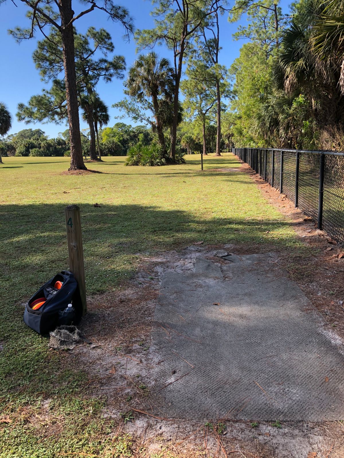 Hole 4 long tee