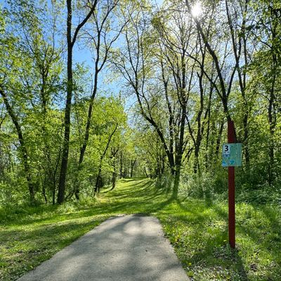 Hole 3 Long Tee Pad