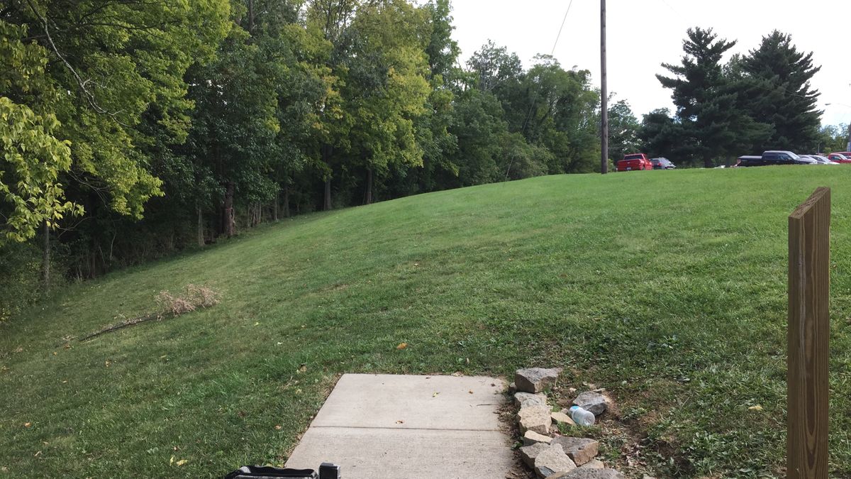 Hole 8
