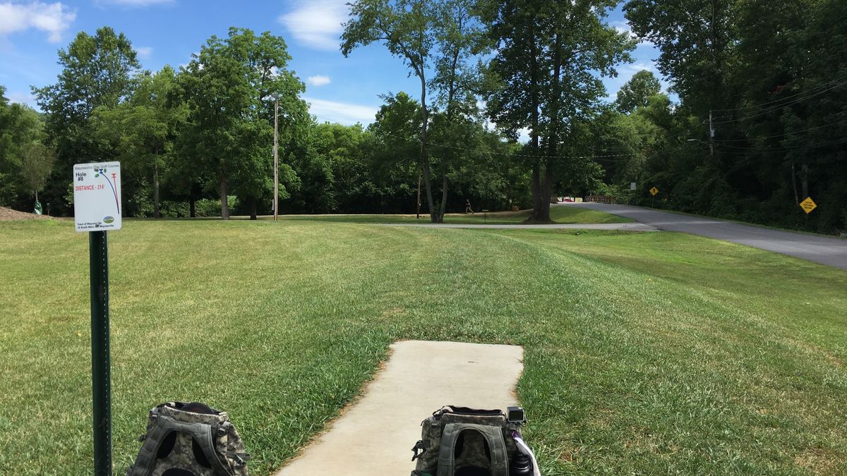 Hole 8