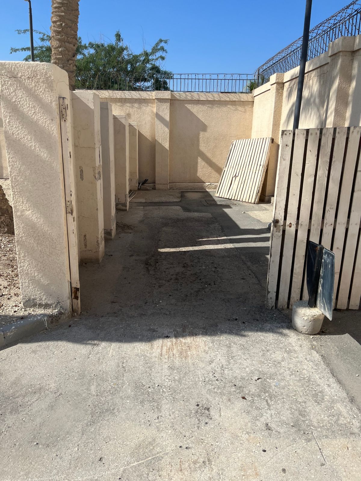 Hole 5 tee pad