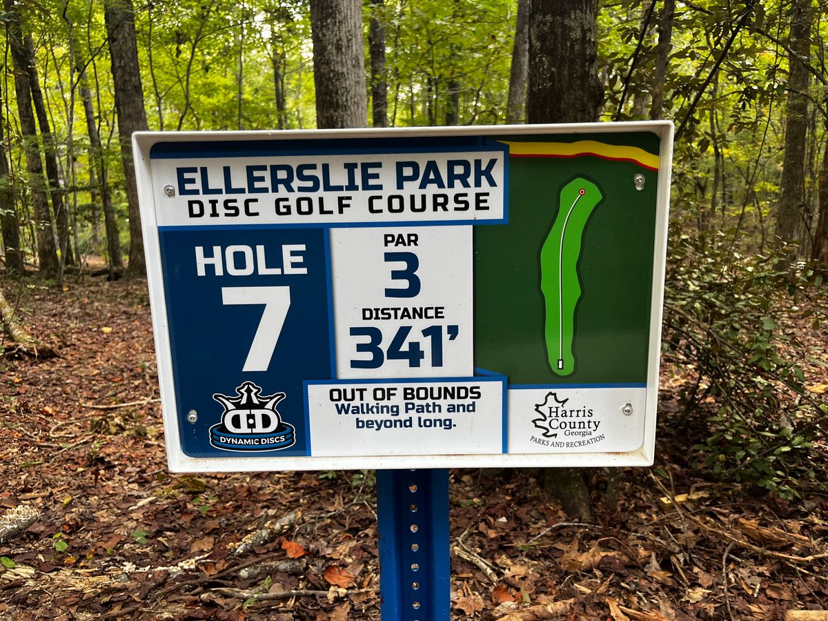Hole 7 sign