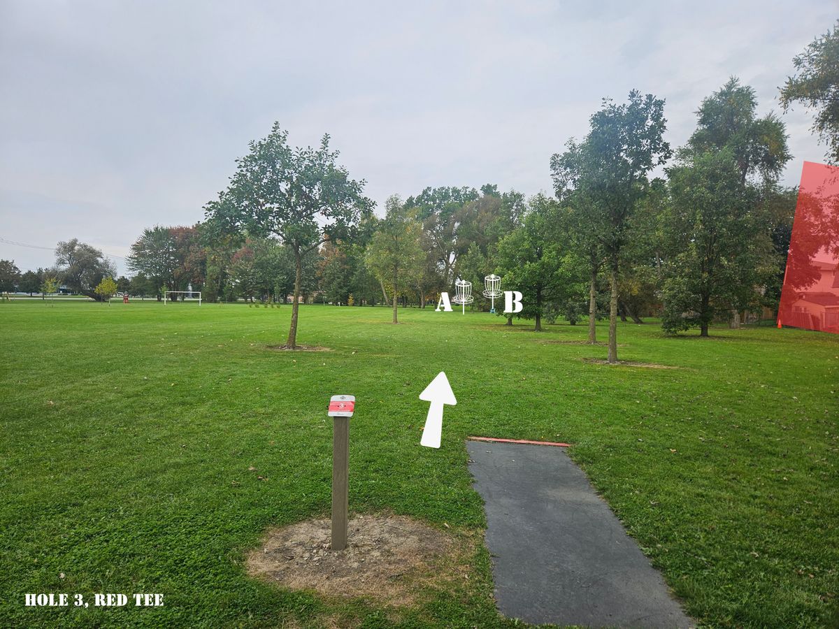 Hole 3 Red Tee, Fence line to right OB