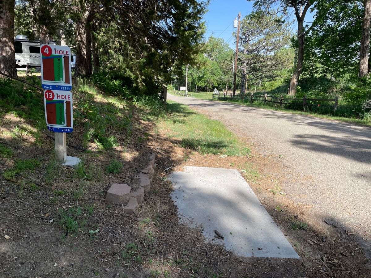 Hole 4 and 13 Tee Pad