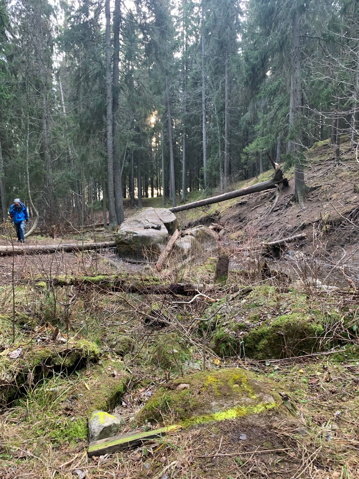 Hål 9s utkast.