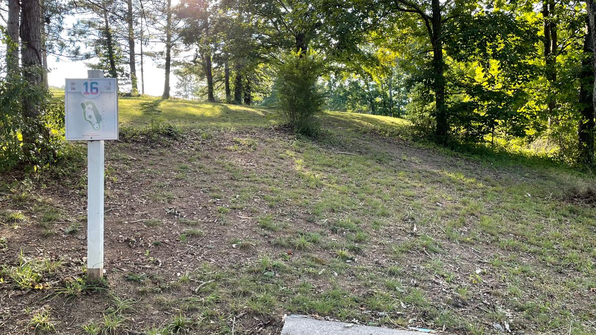 Hole 16