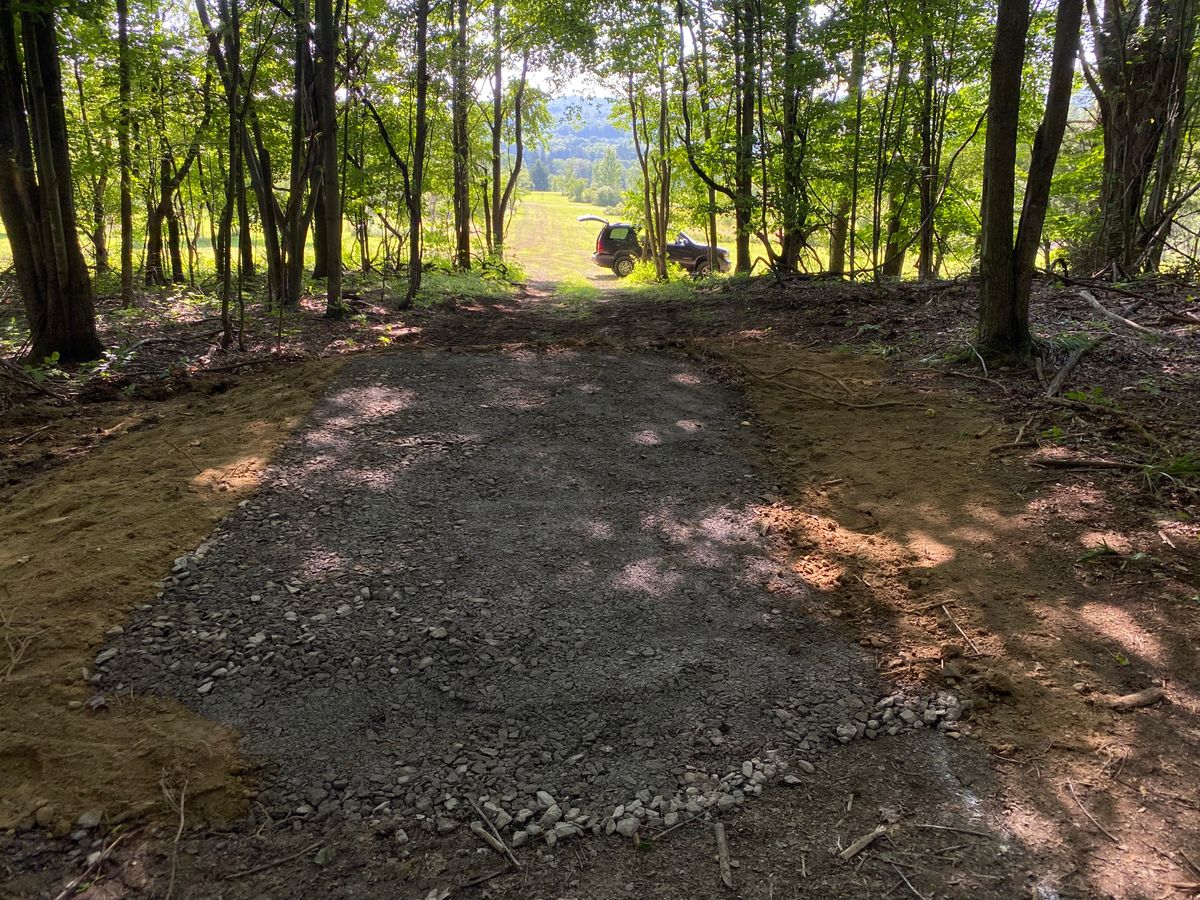 Hole 5 white new tee pad base stone for concrete