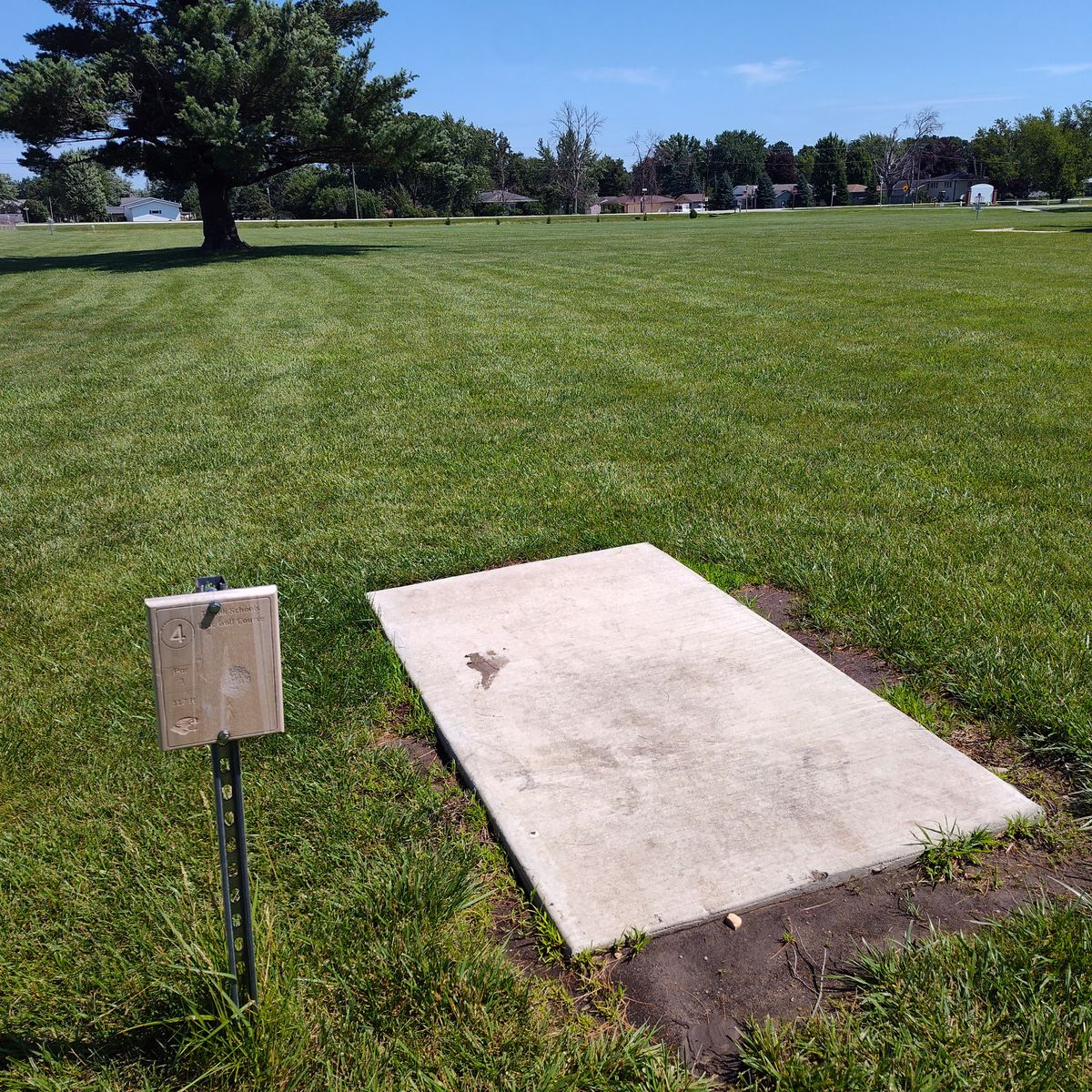 Hole 4 pad