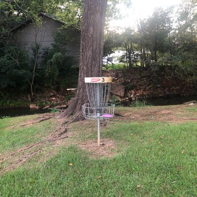 Hole 3 Basket