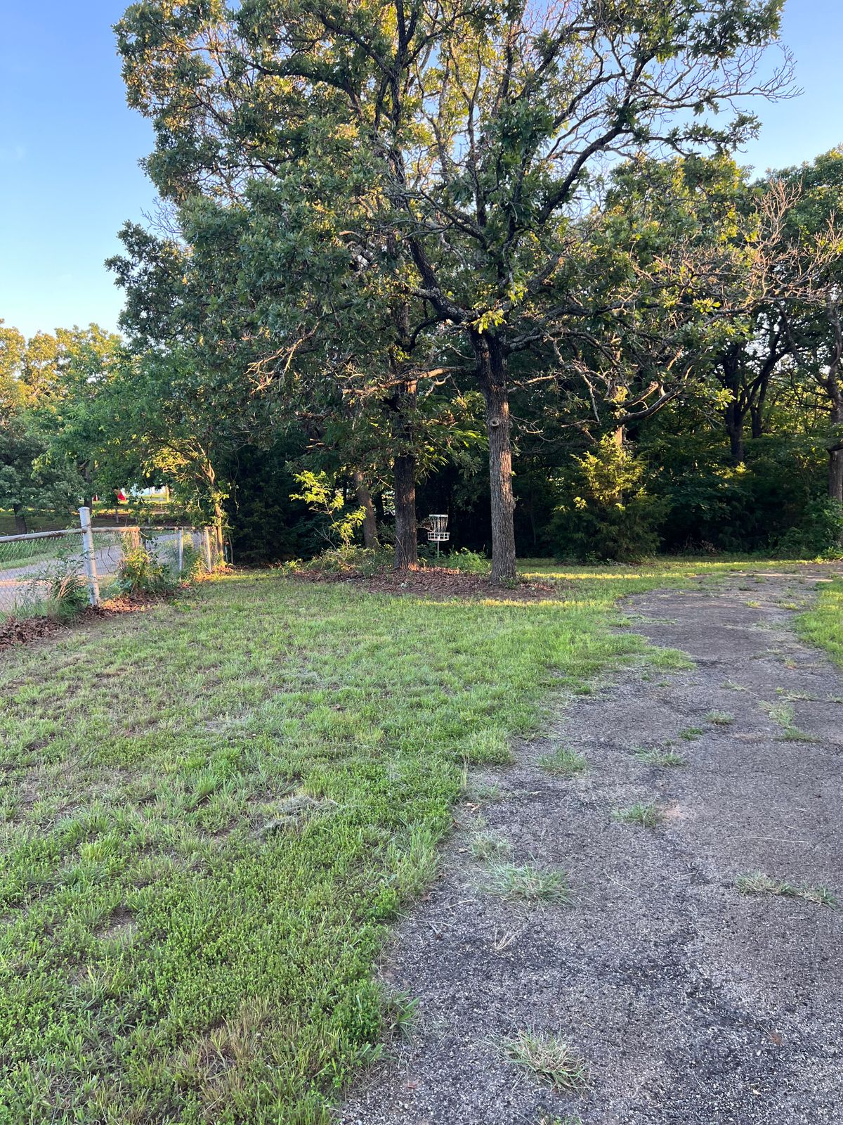 Hole 4s basket
