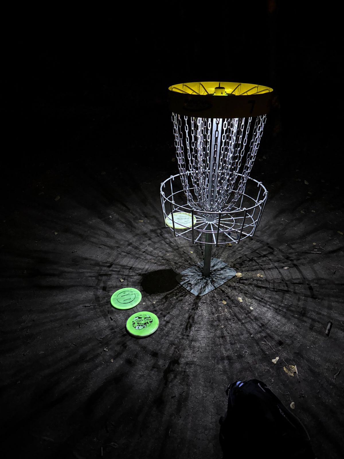Glow round hole 7