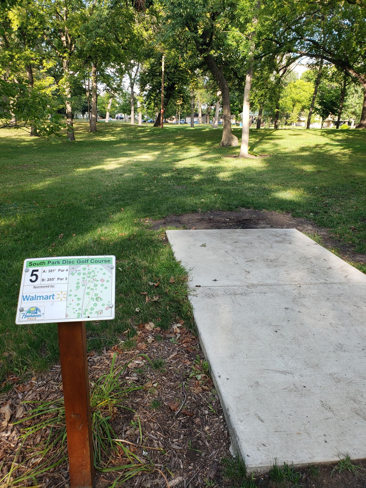 Hole 5 Tee box
A- par 4   B- par 3    5 sticker- par 3