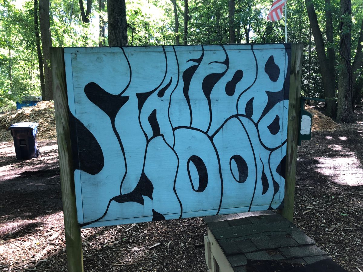 Welcome sign
