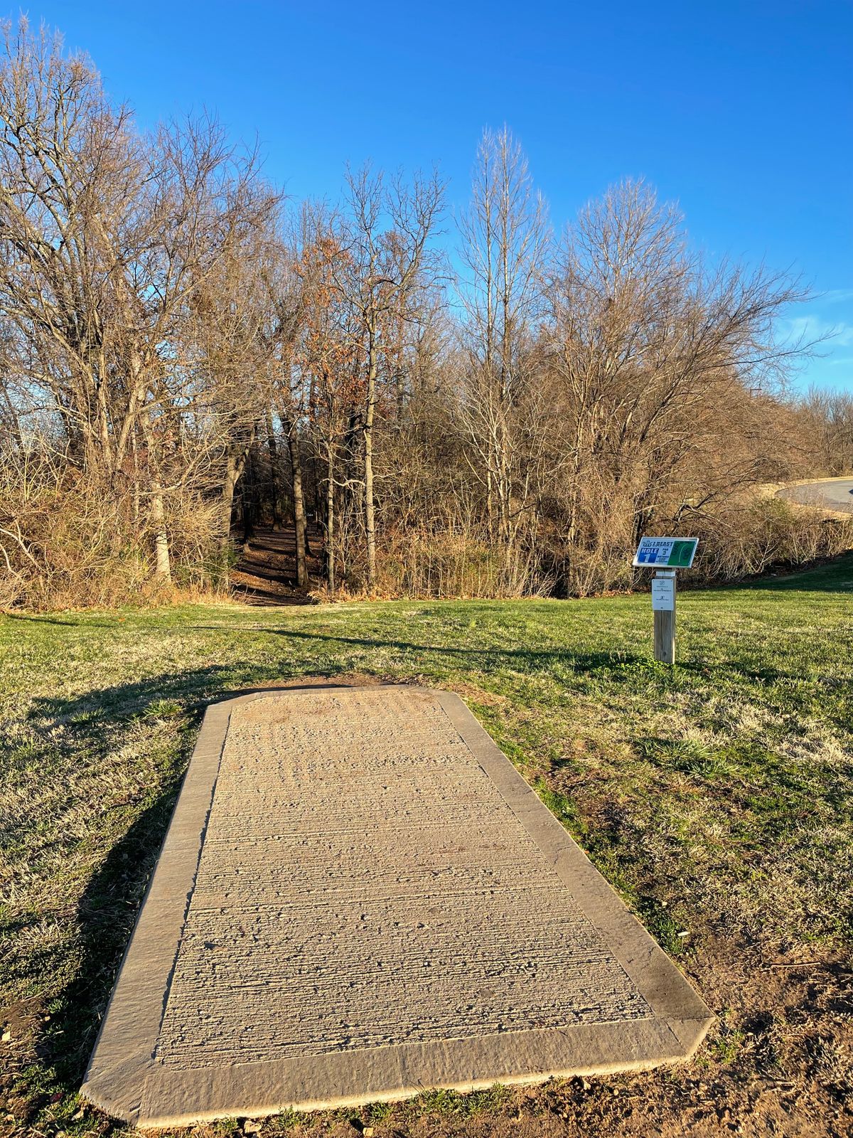 Hole 1 tee pad