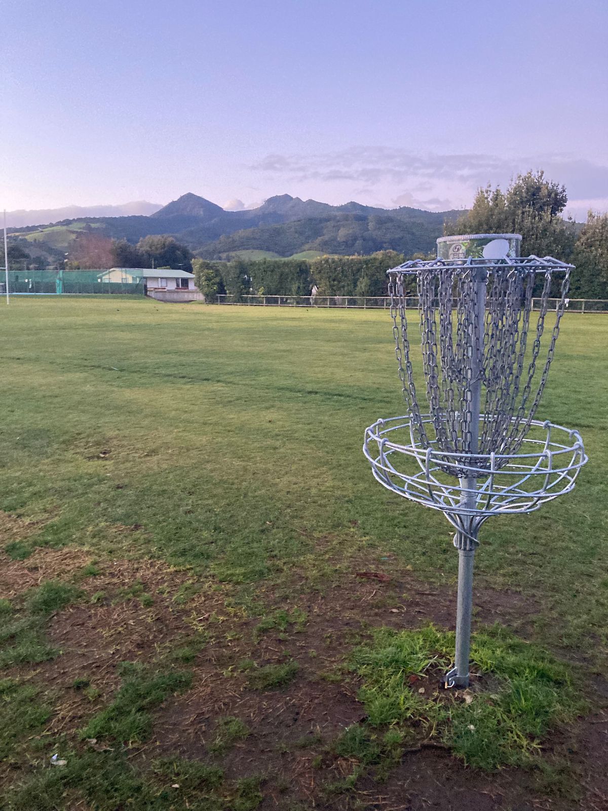 Basket for holes 3, 5 and 7 looking at the Kaitake ranges