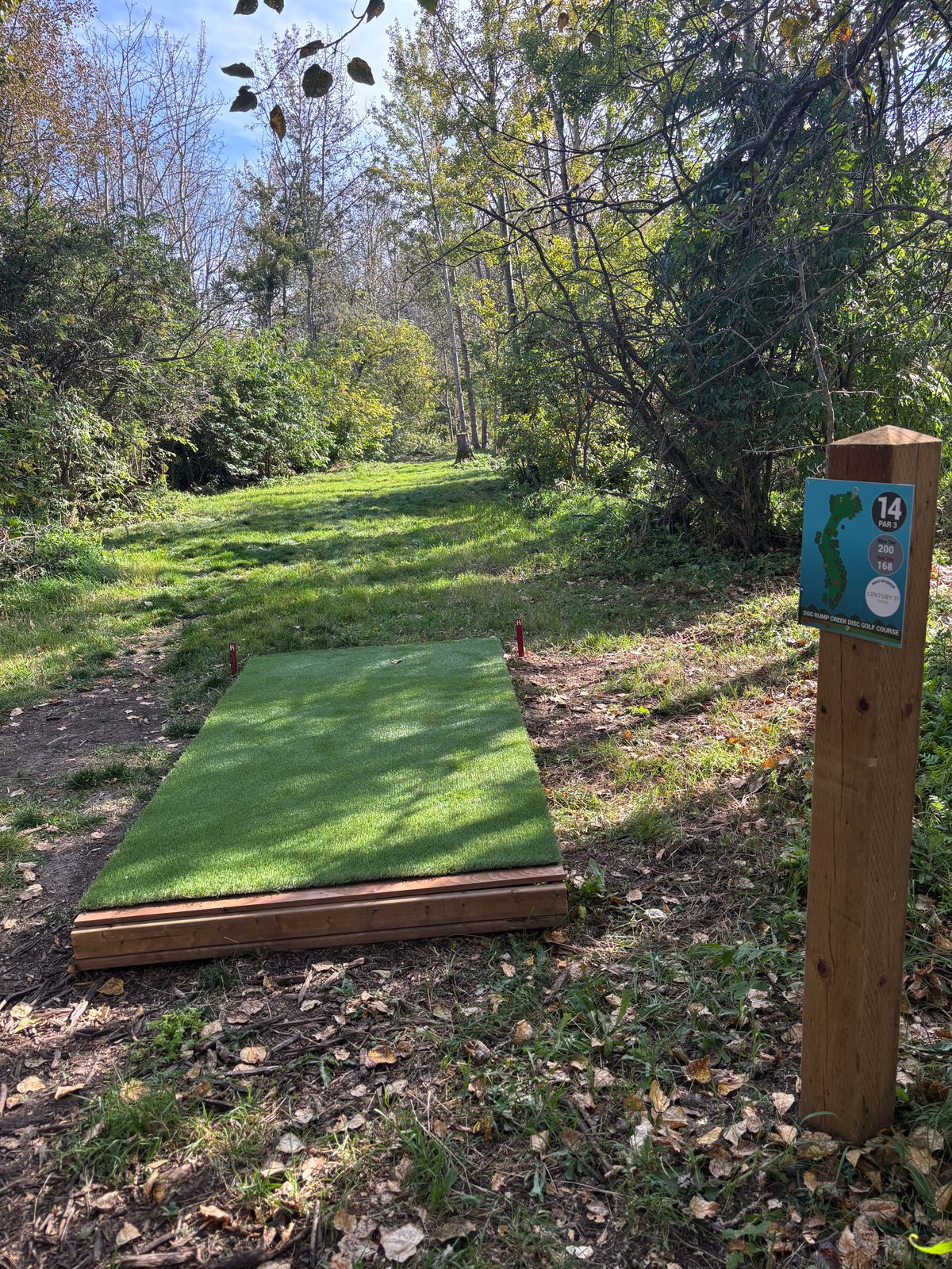 Hole 14 Red Teepad