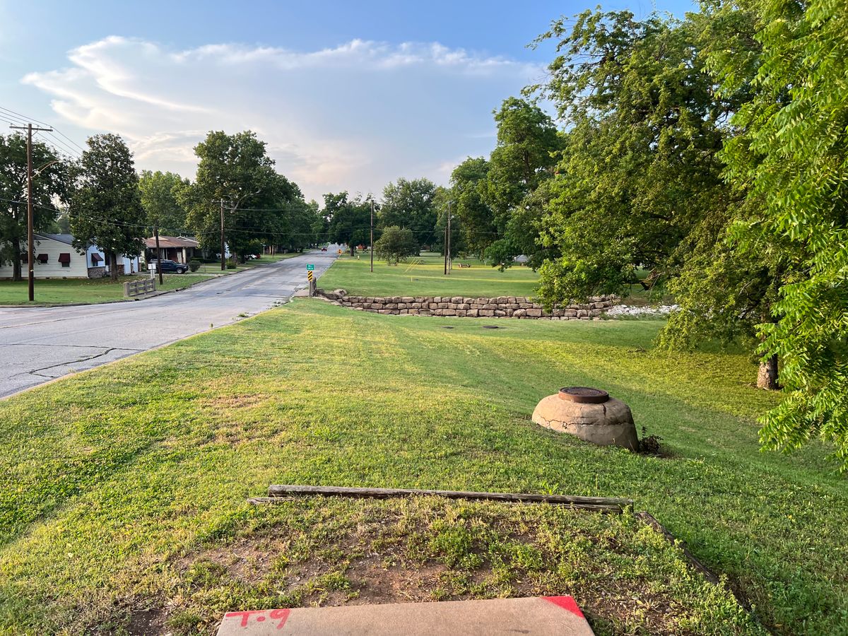 15 Tee