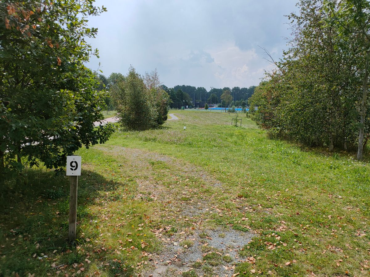 Hole 9 Advanced