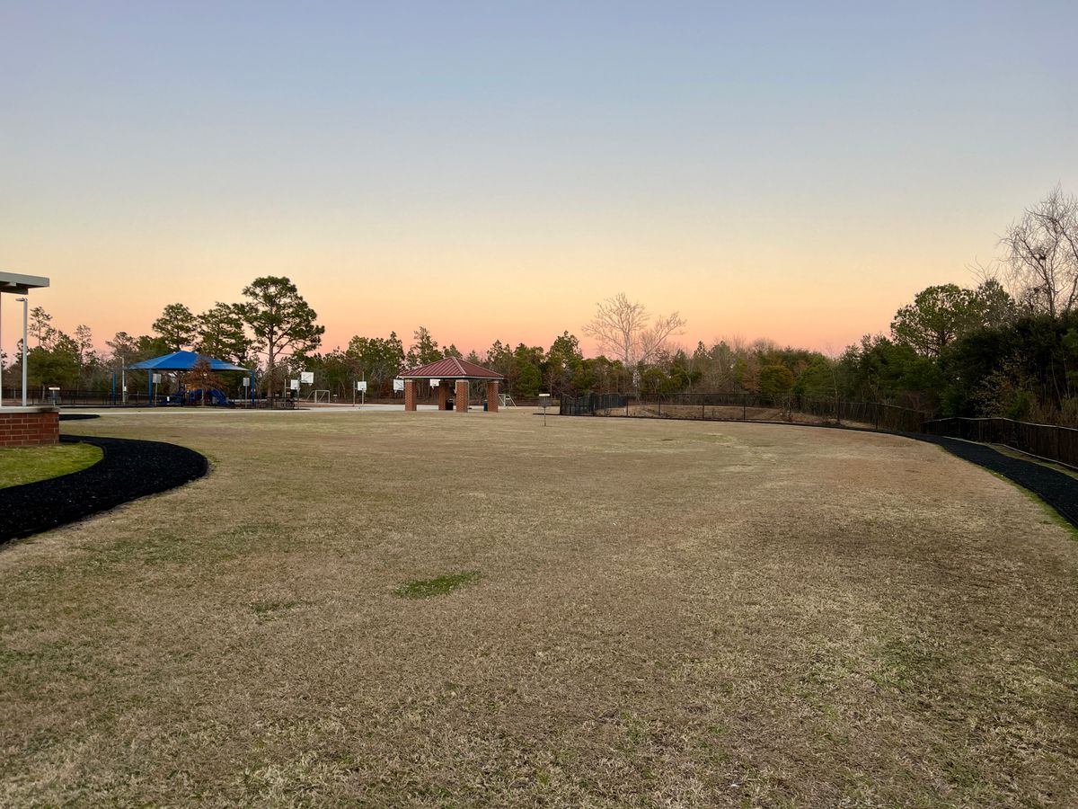 Hole 1 tee