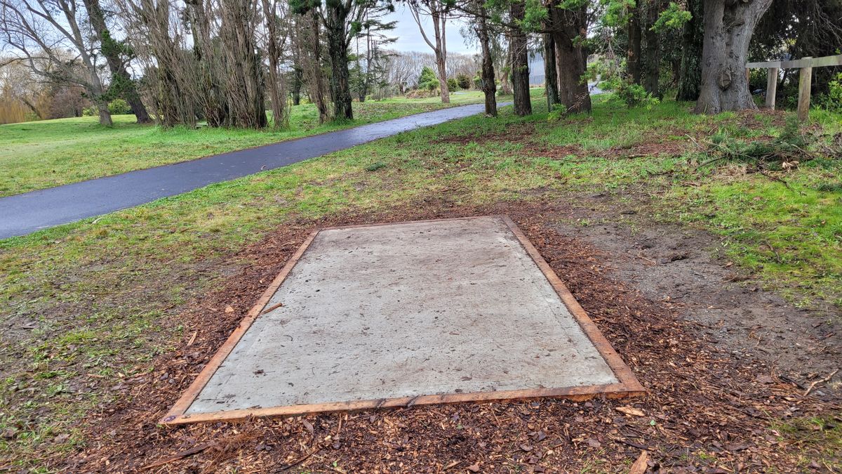 Hole 3 Teepad