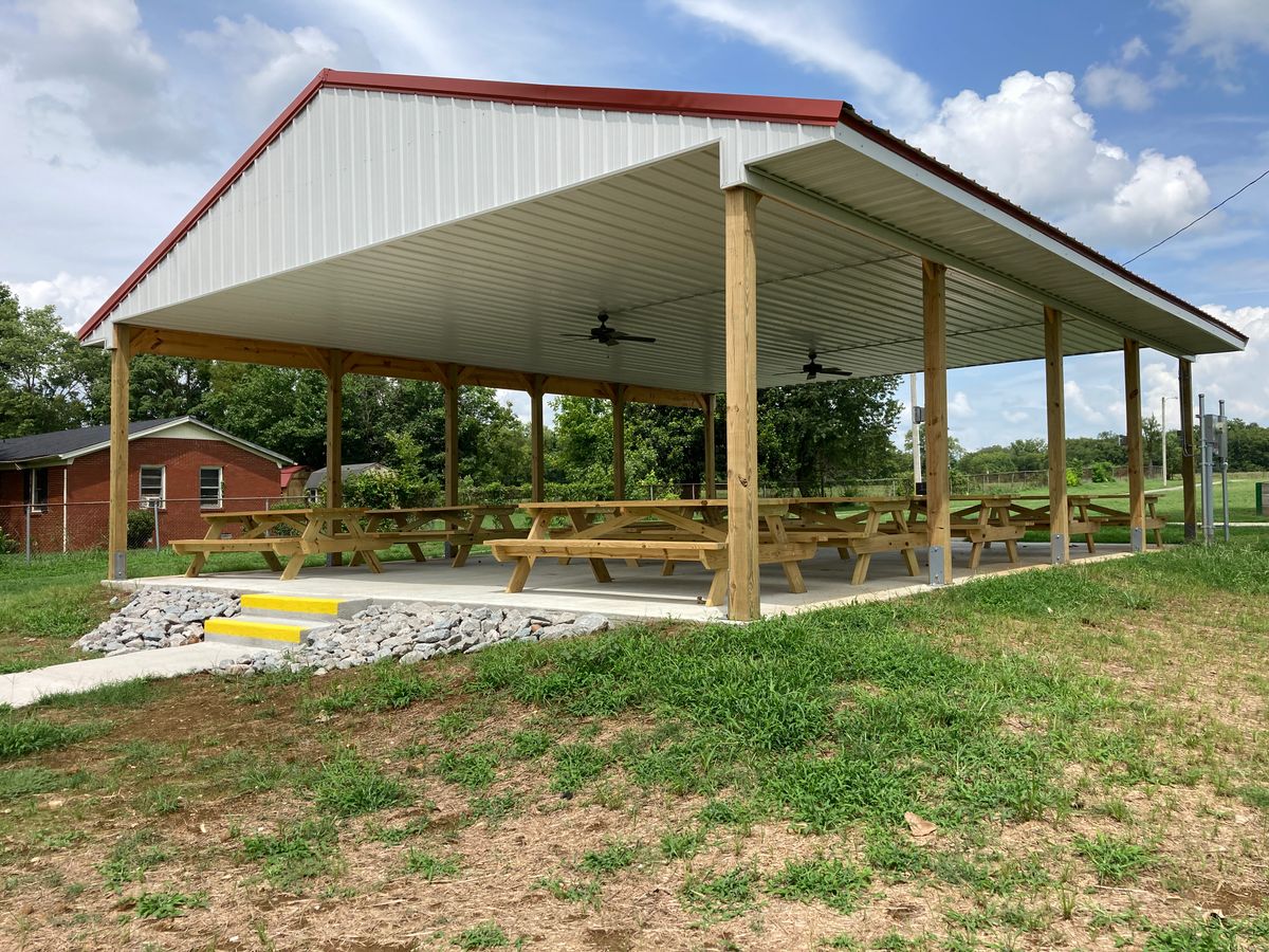 Newer developed course for the volleyball gaga ball basketball swings, bathroom