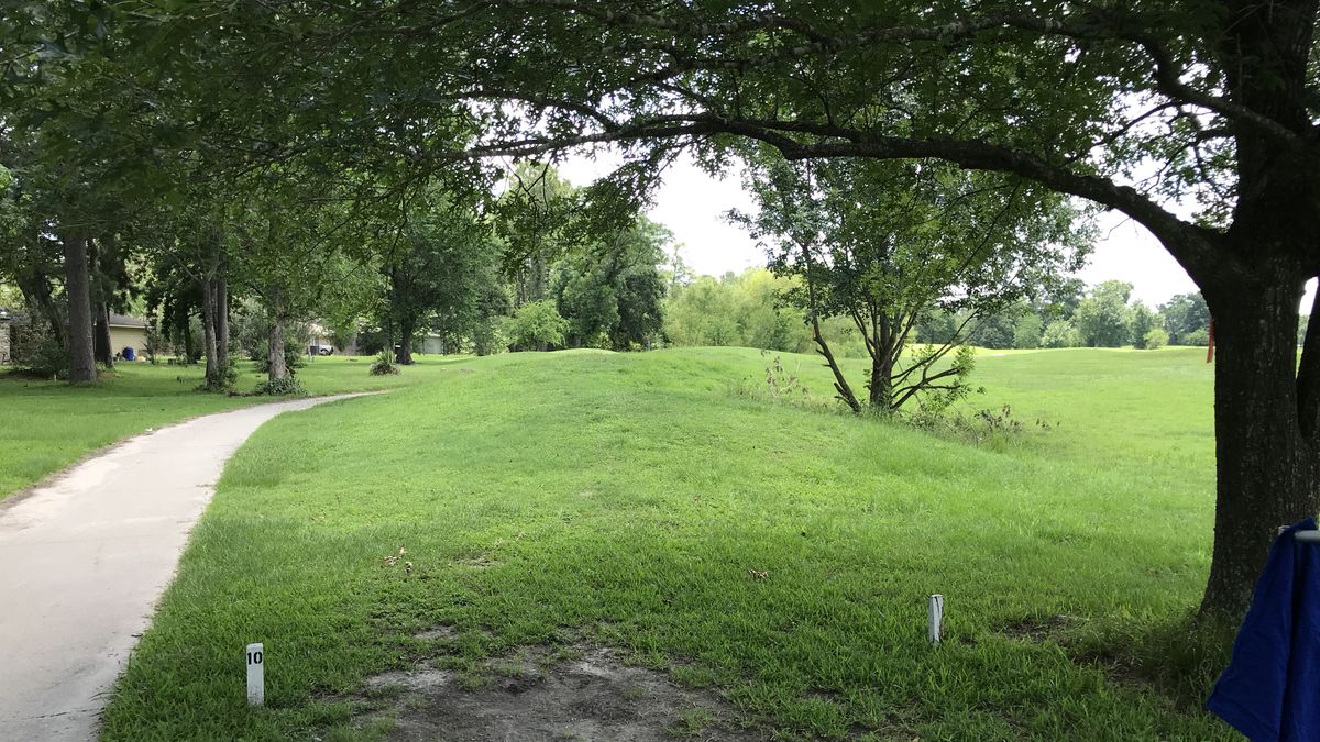 Hole 10
