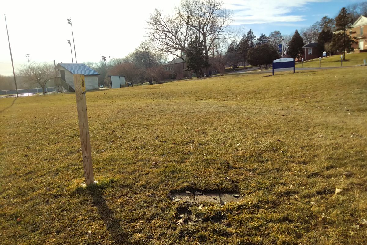Hole 8