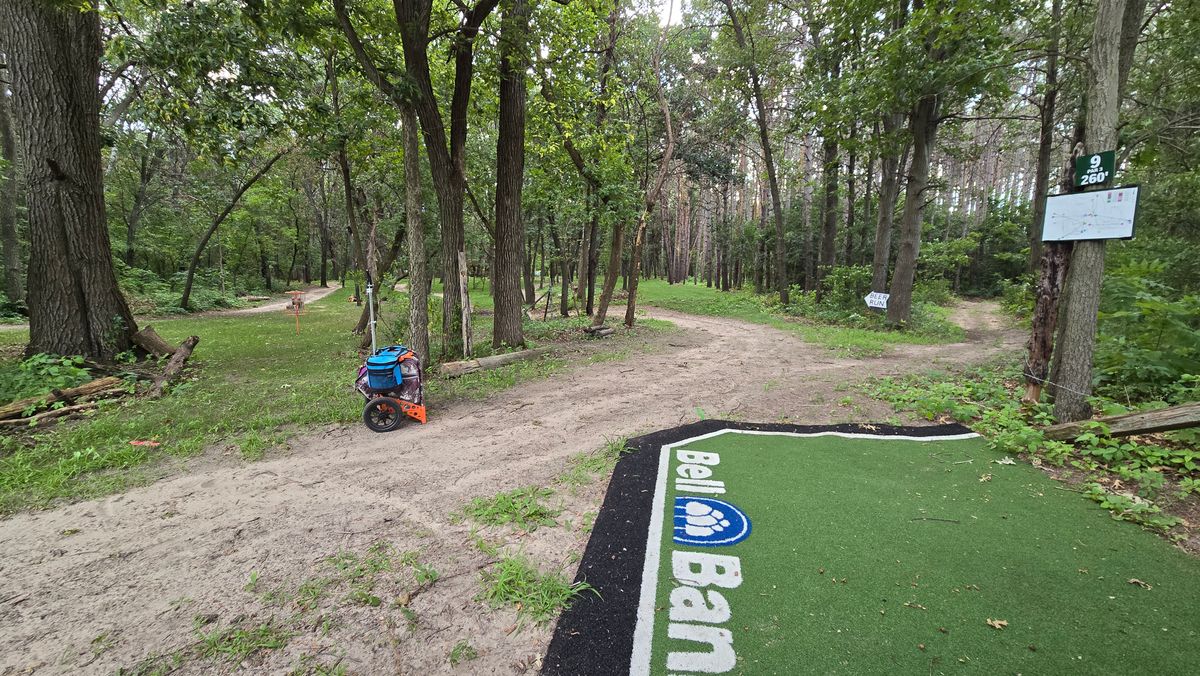 9 Tee pad