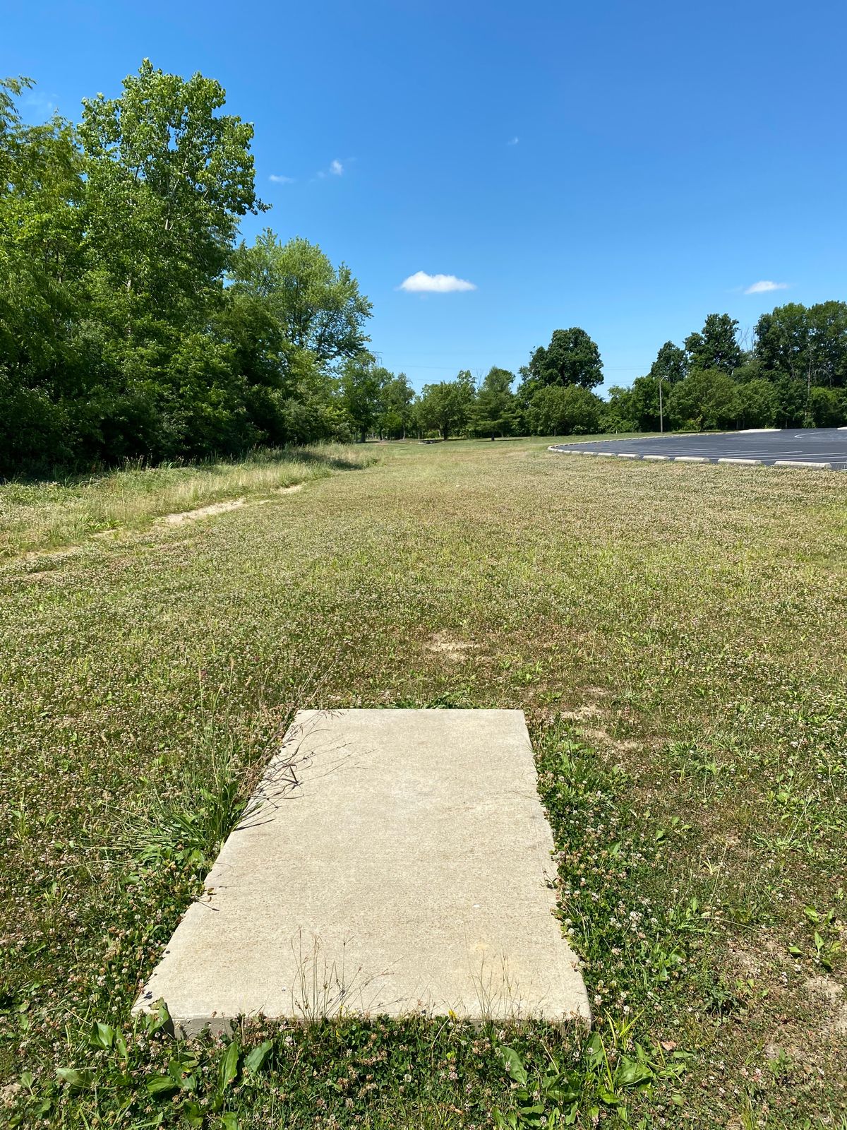 Hole 14 (Tee Box)