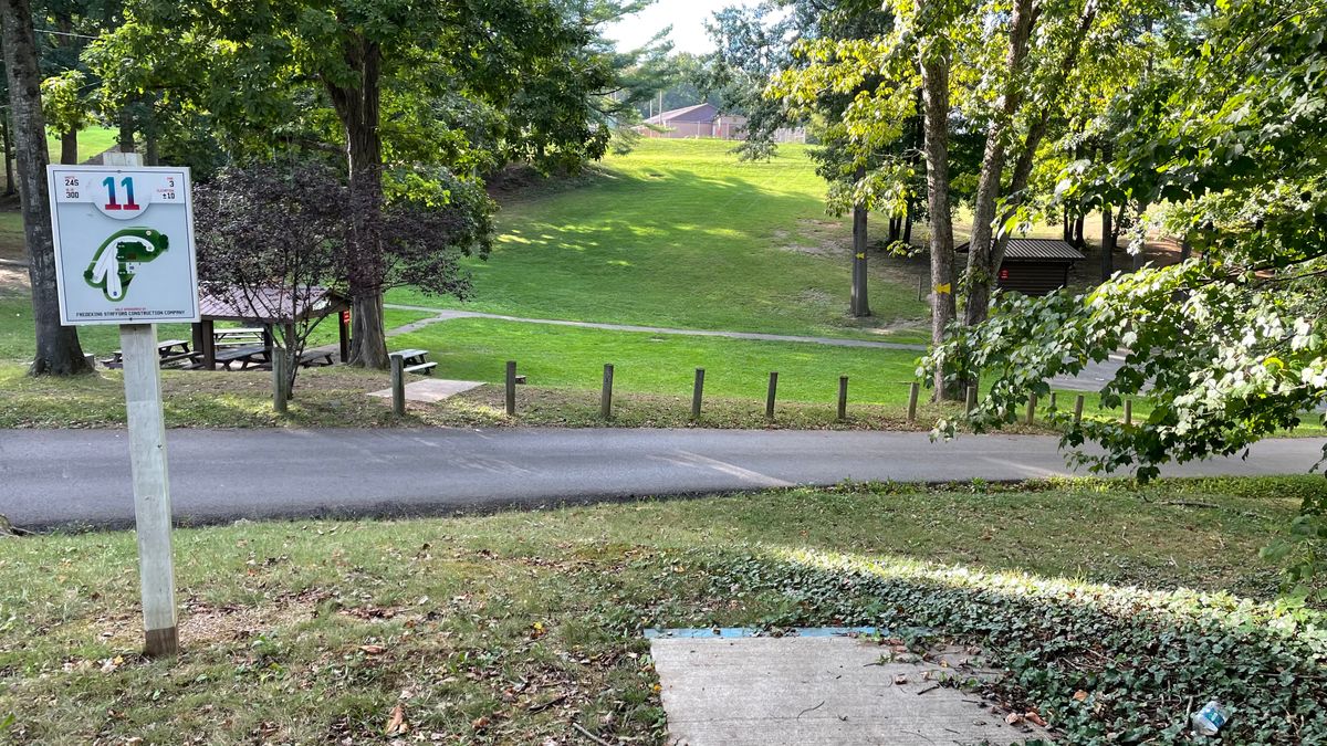 Hole 11
