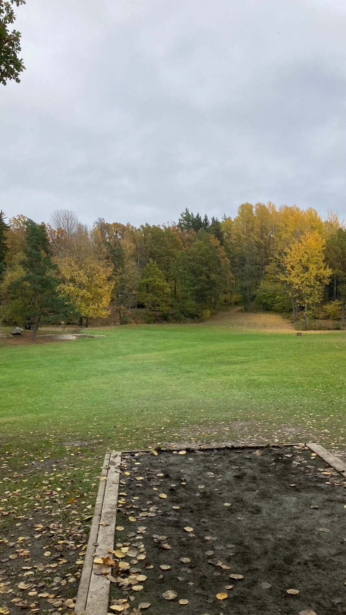 Höst. Autumn. Otoño. 秋天.
Hål 7. Hole 7. Hoyo 7. 第7洞.