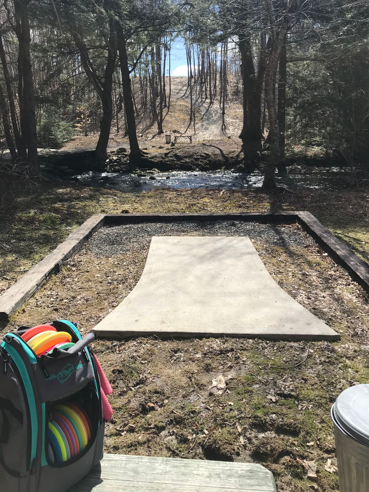Beautiful hole 18 tee pad