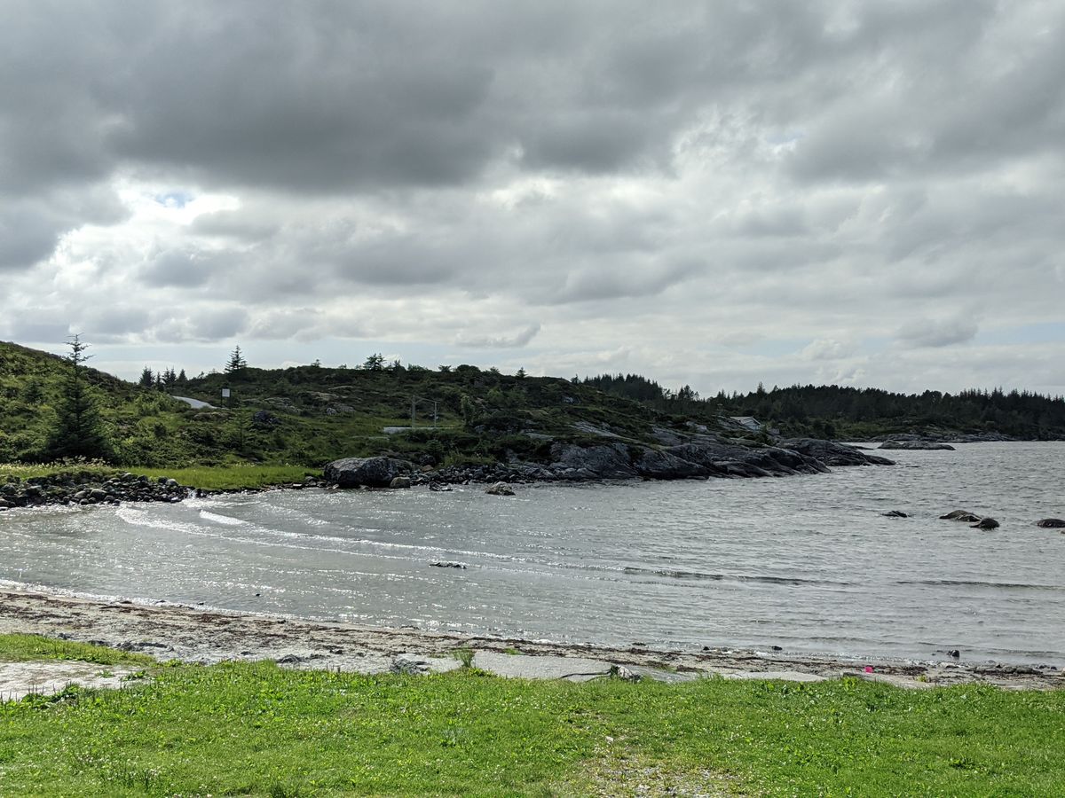 The bay between holes 4 and 5