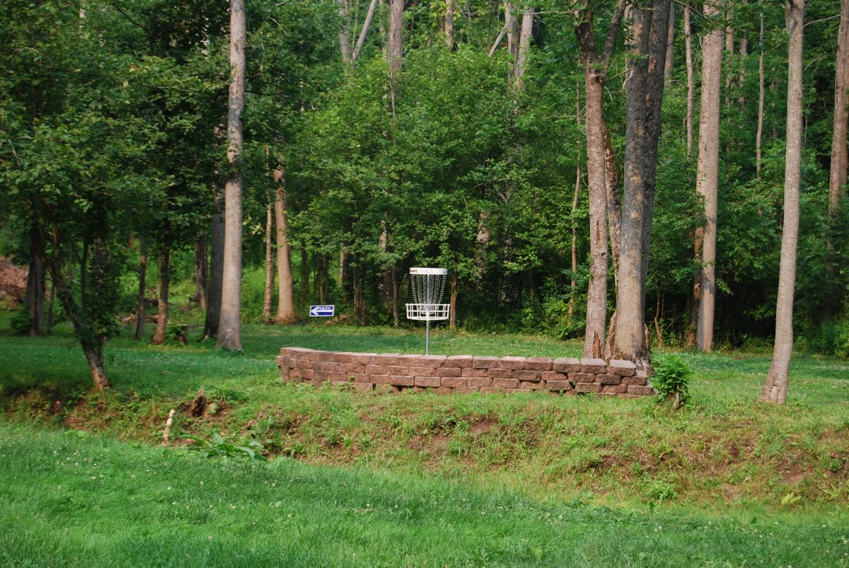 Hole 16 Green area, creek right in front of green marks edge of island