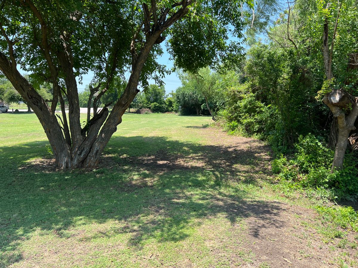 Hole 18 approach