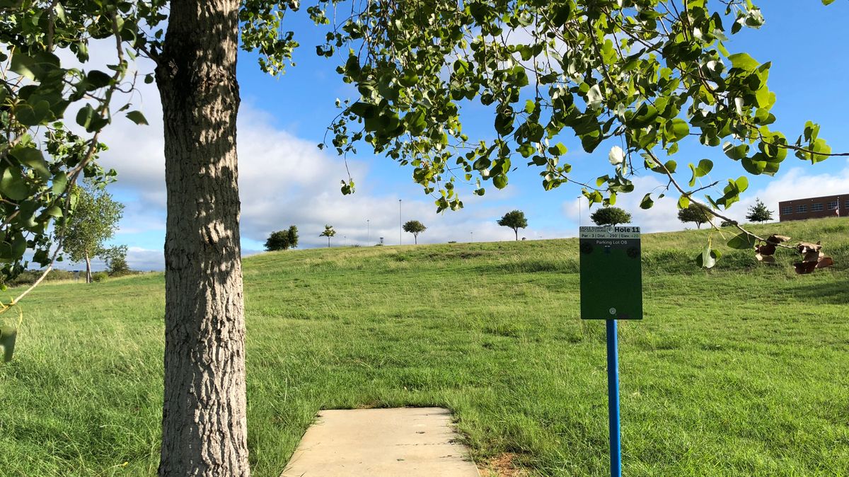 Hole 11