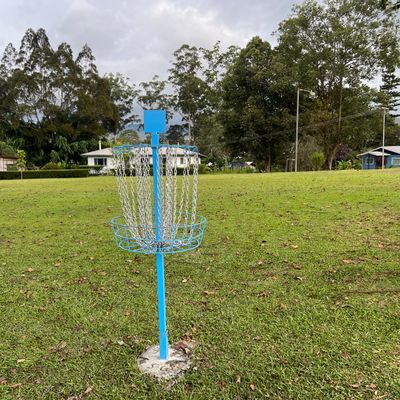Basket is shared for Holes 5 & 9