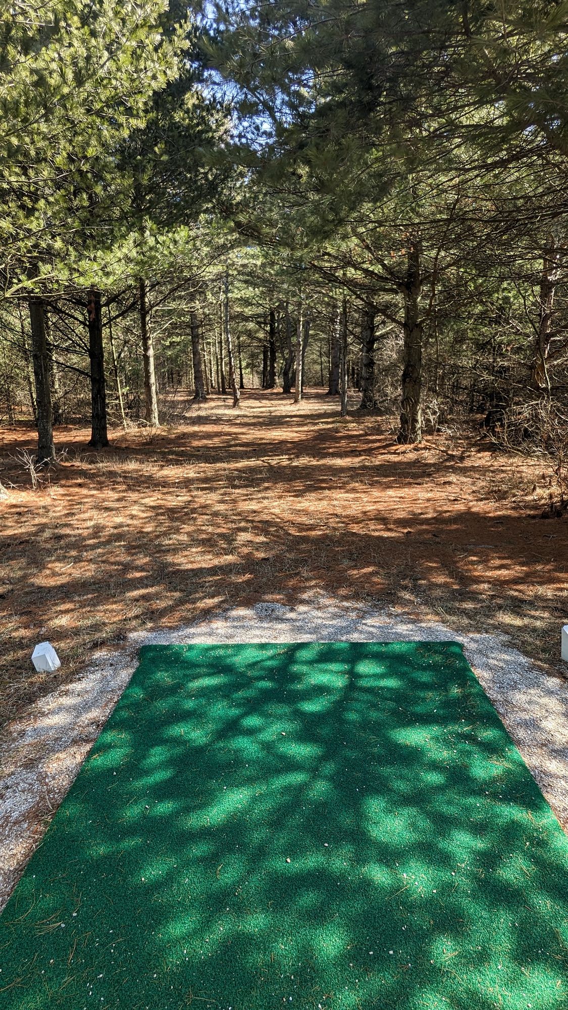 Hole 14-good hole for forehand or Lefty
