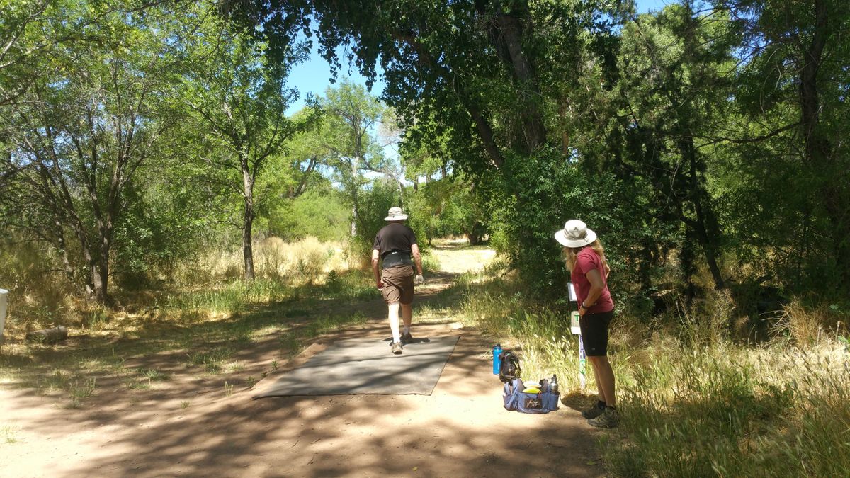 At the tee pad for Hole 9