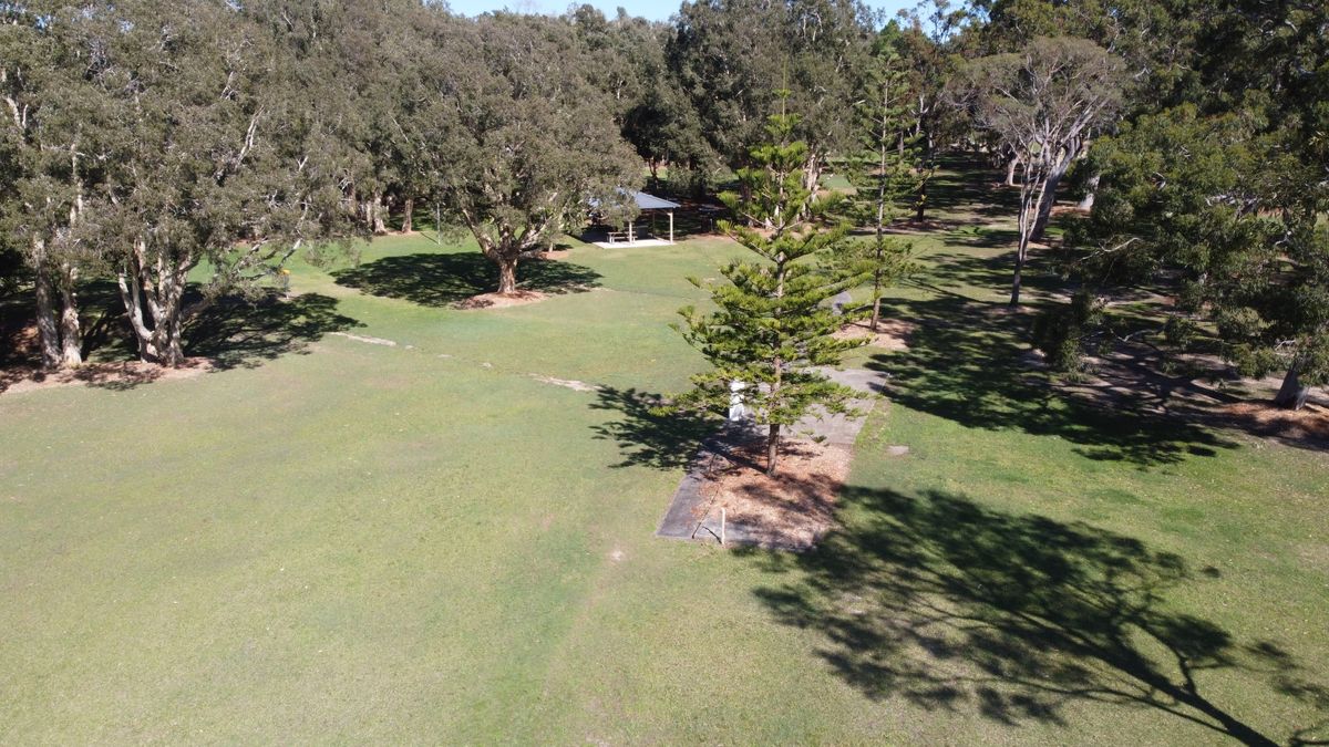 Hole 4