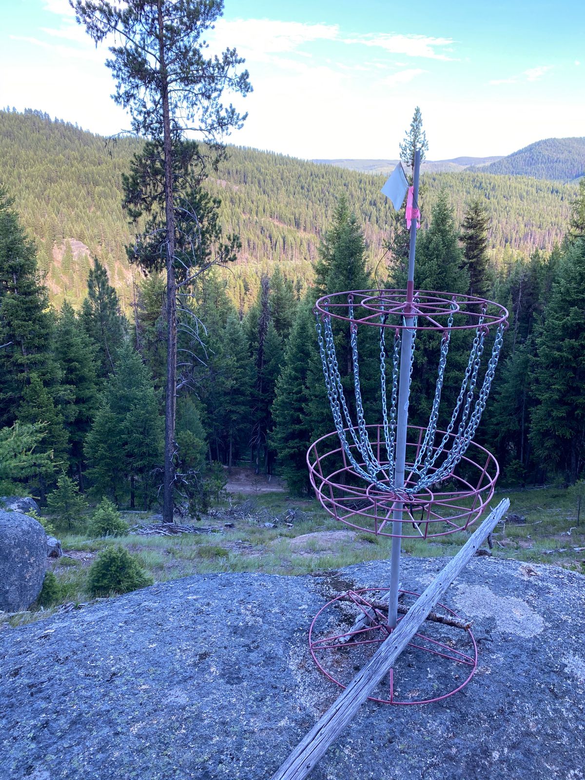 Huge uphill shot makes 160 seem like 400