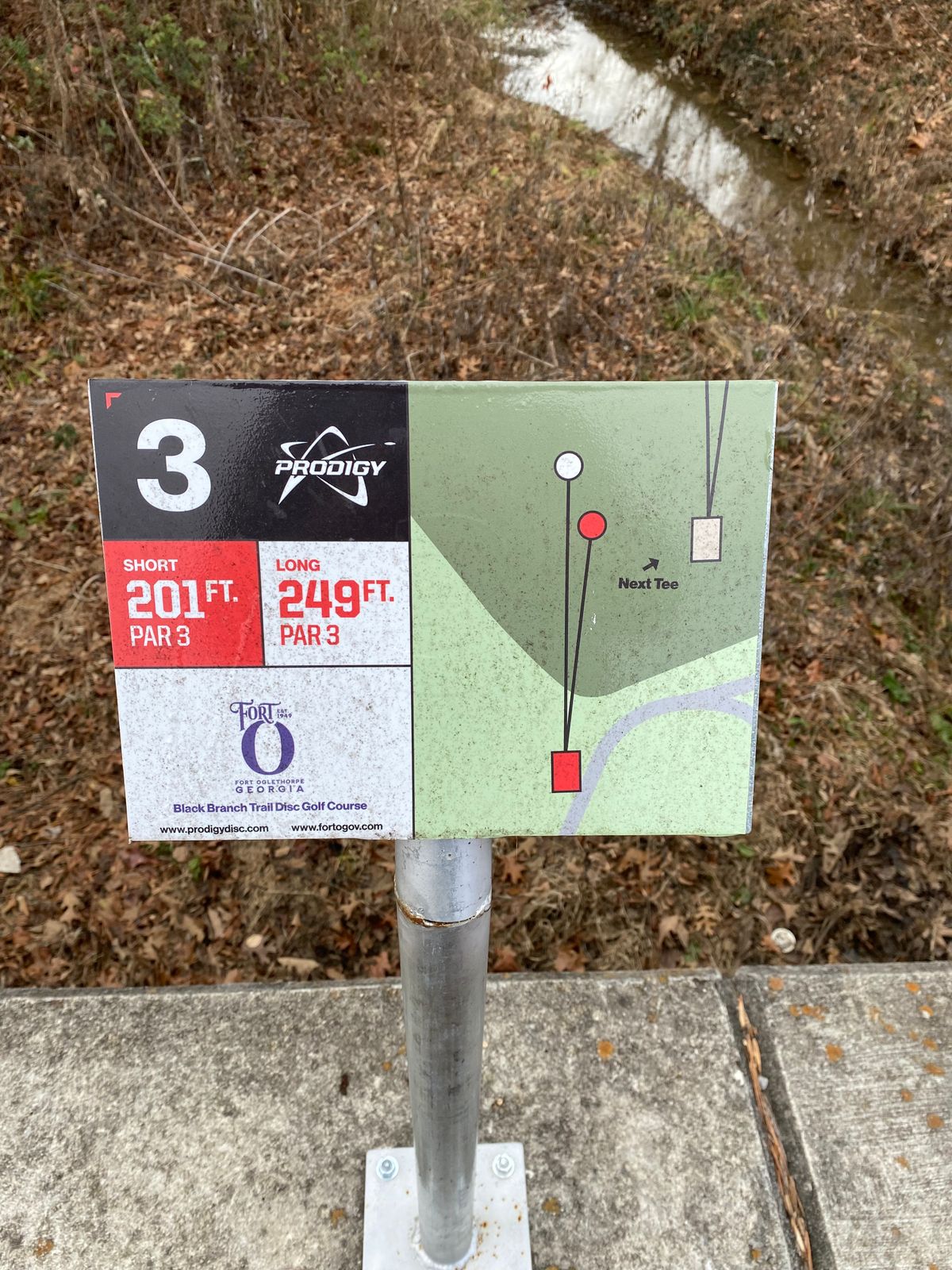 Hole 3 Sign