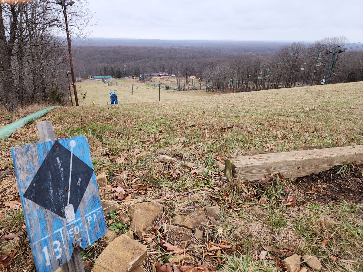Black/Blue Hole 18 from the tee