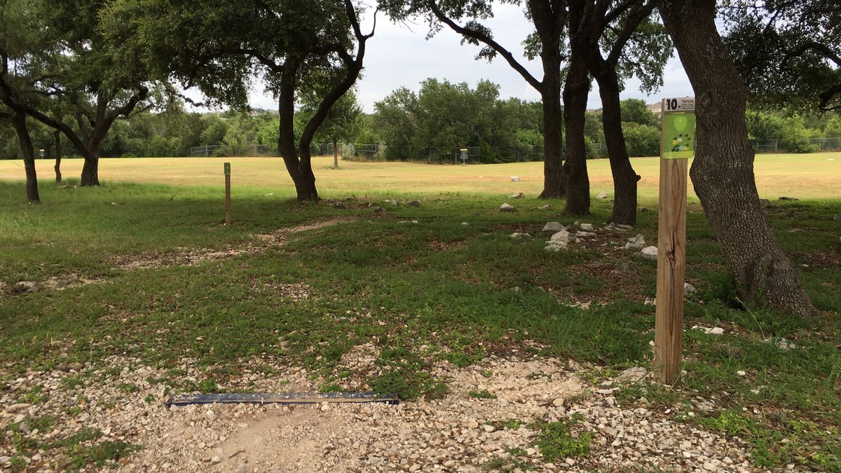 Hole 10