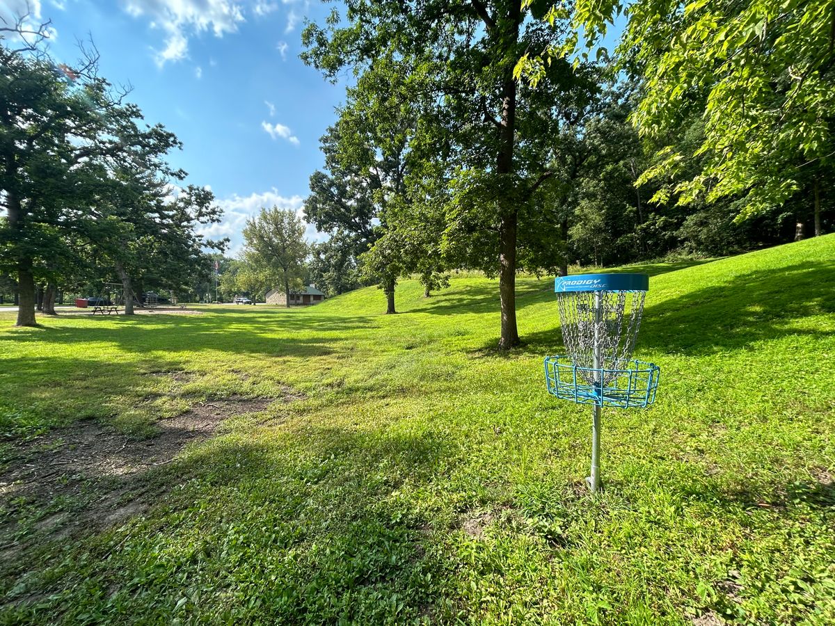Hole 4 basket