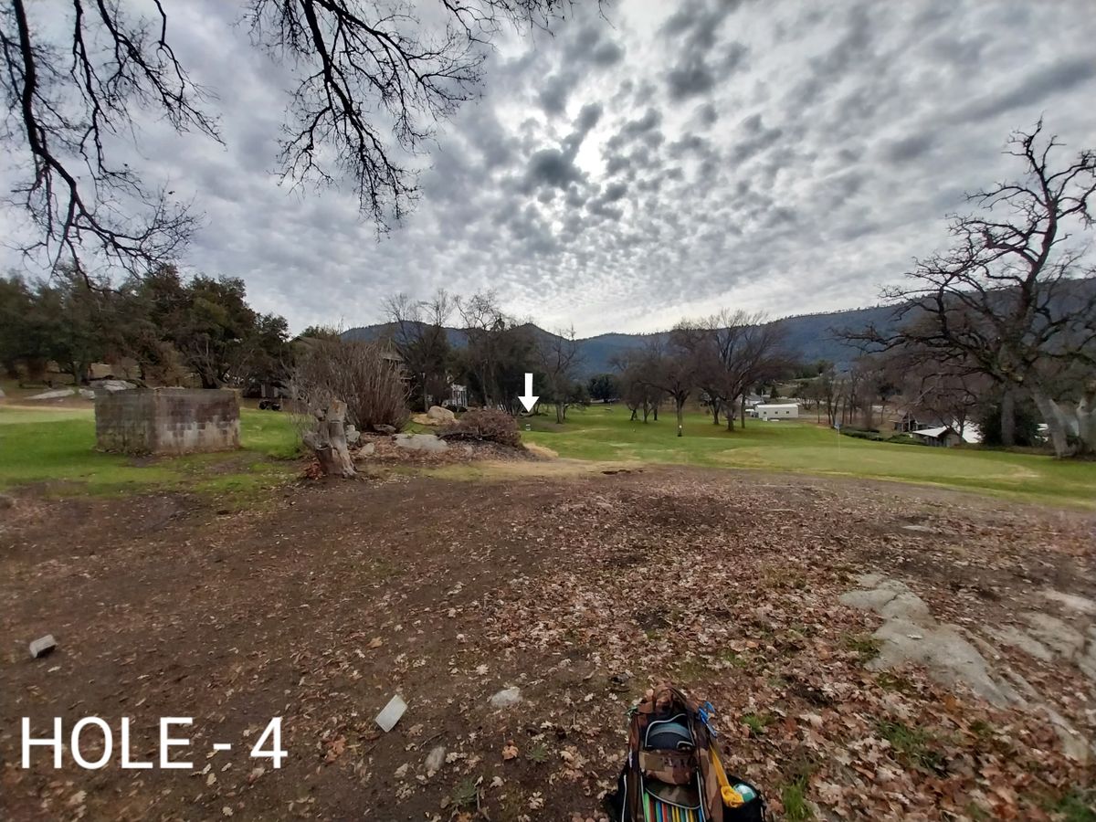 HOLE - 4