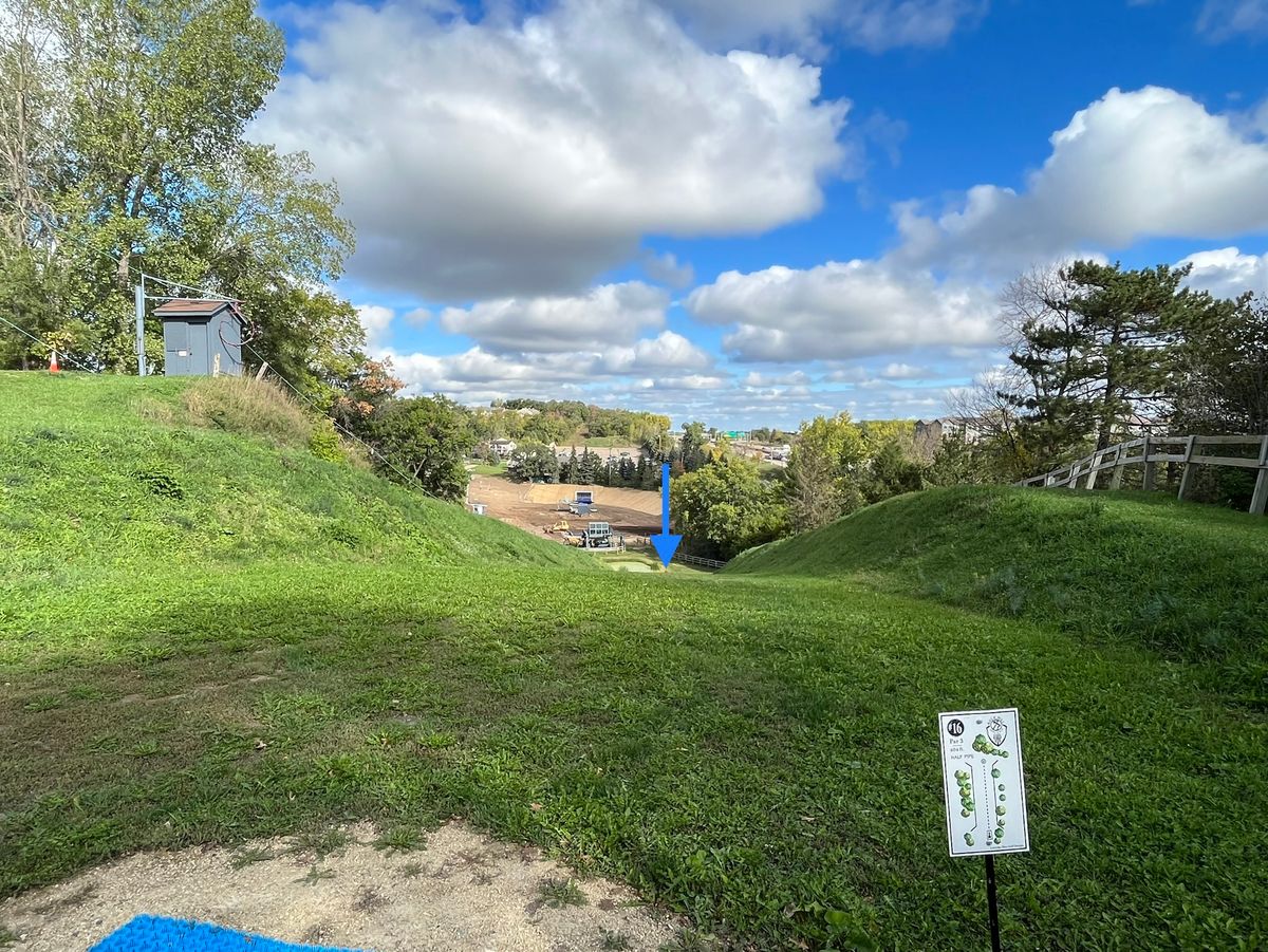 16 - Halfpipe hole  🏂