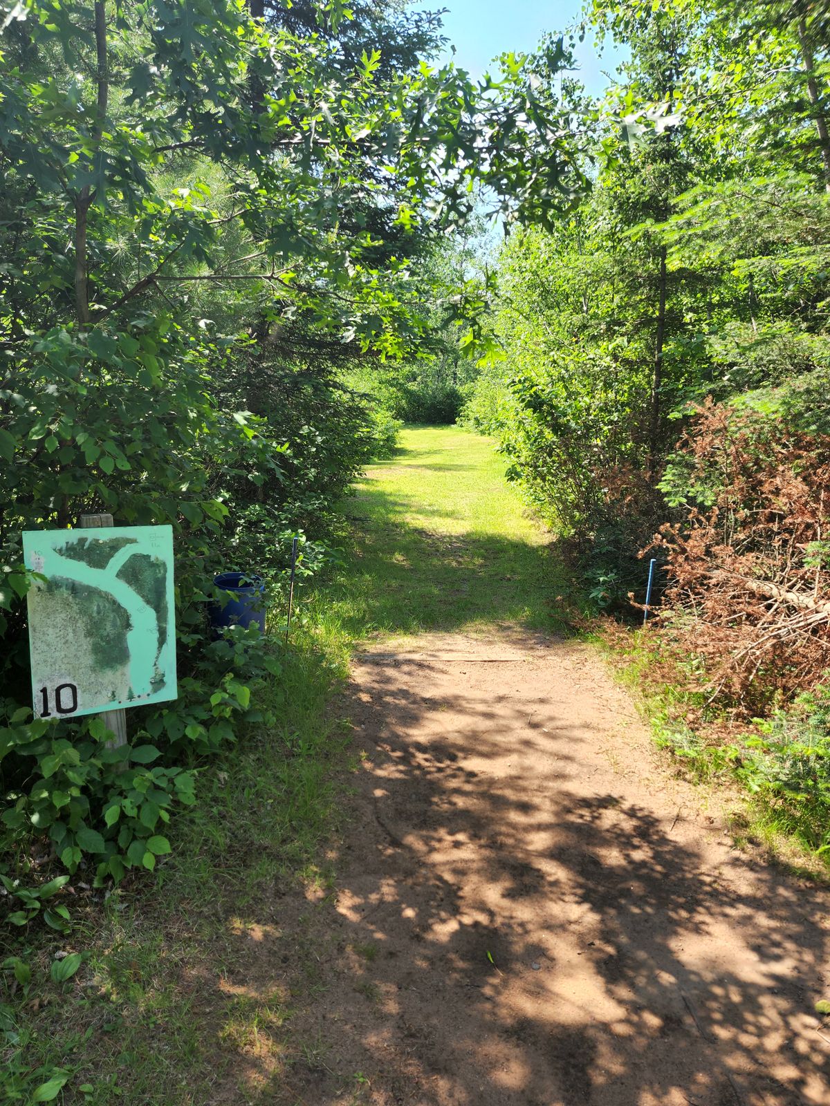 Hole 10 Overview