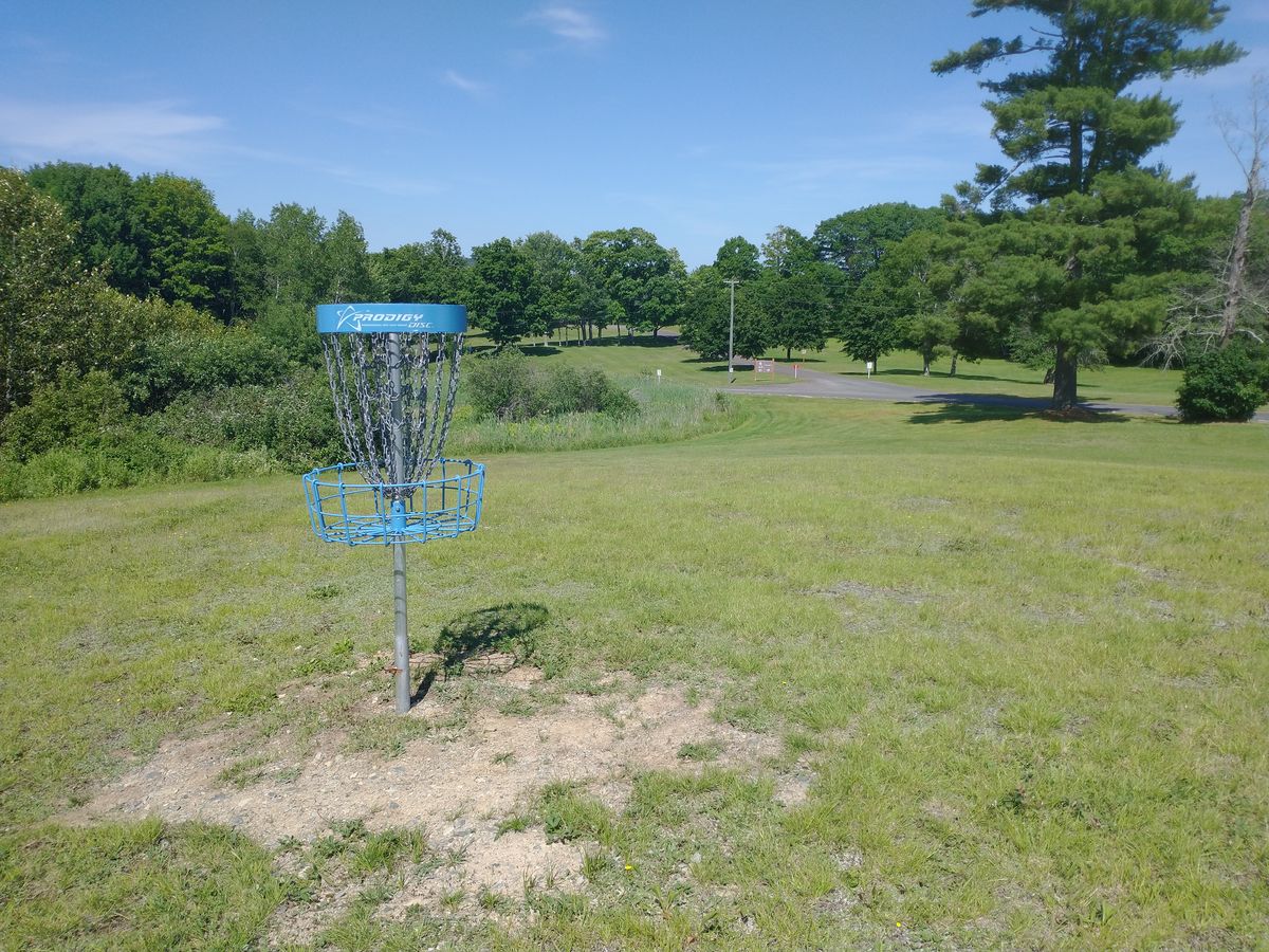 Basket 4 over looking the course at Mactaquac Provincial Park